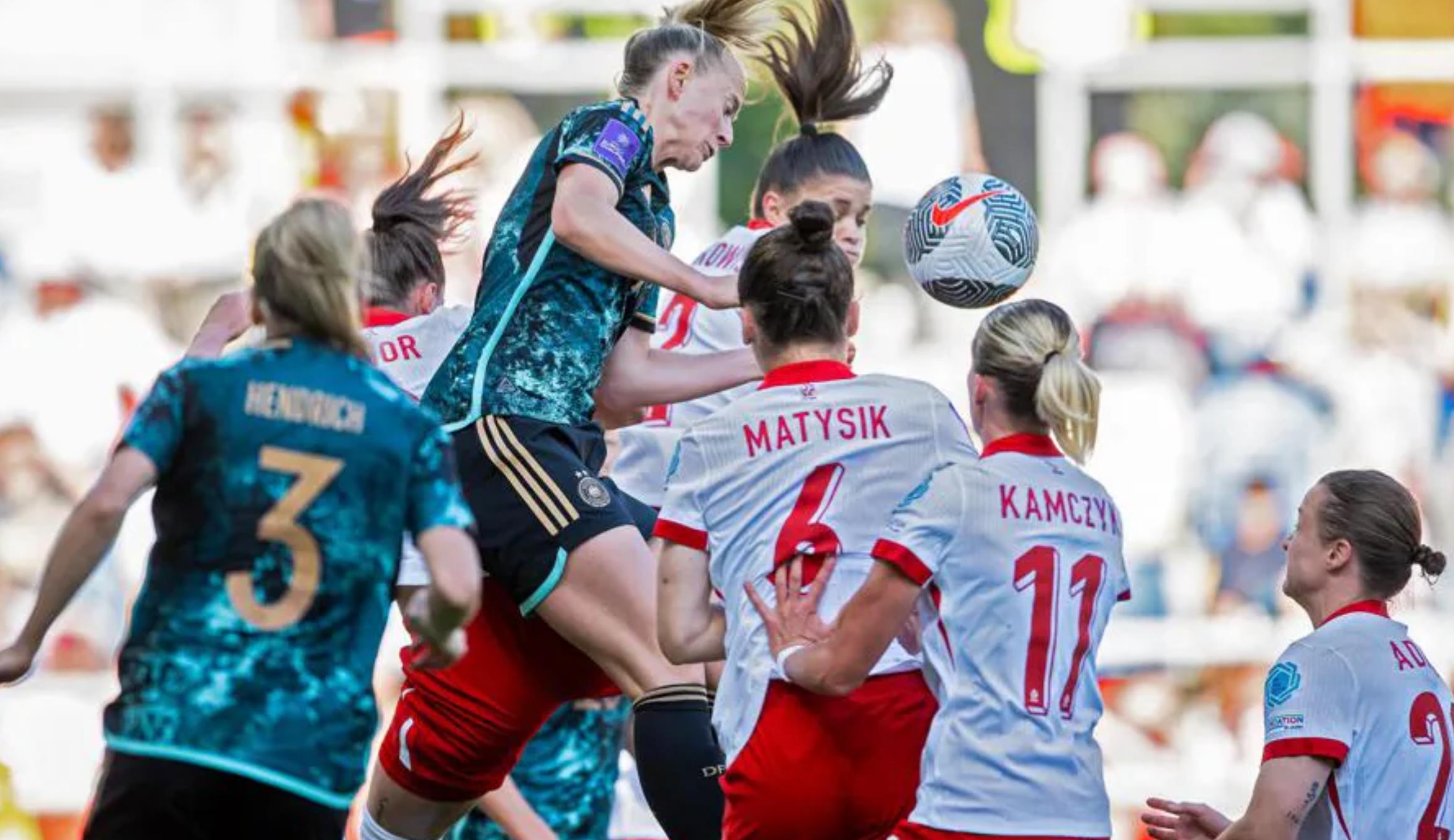 瑞士体育代表团在比赛中取得令人敬佩的表现 瑞士体育代表团在比赛中取得令人敬佩的表现