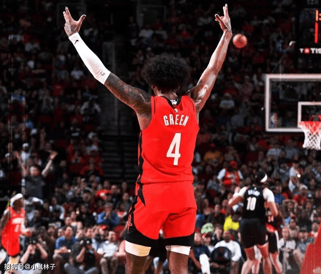 开拓者胜火箭豪取四连胜